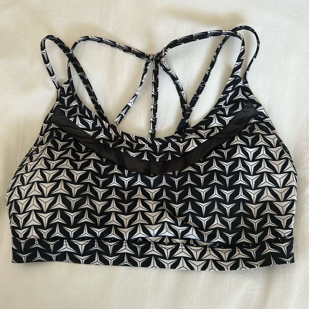 Victoria Sport Bra